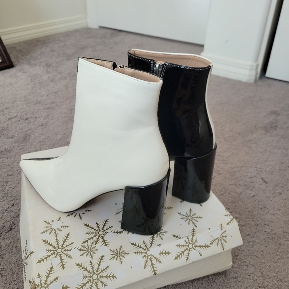 Booties - Picture 4 of 10